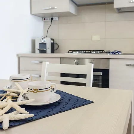 Capo Ognina Tatil Evi *